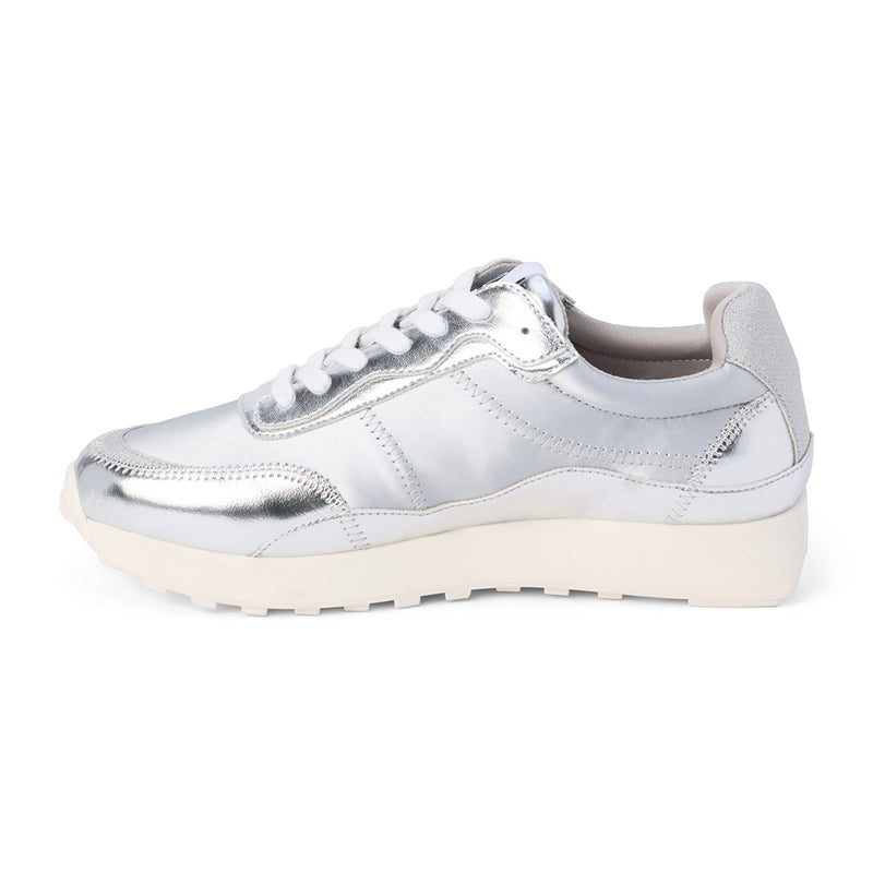 Metro Low-Top Trainer